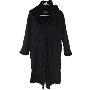 Utex Design Sz Medium Black Fur Coat